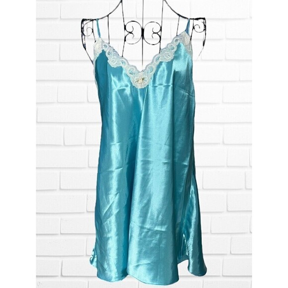 L.A. Intimates Blue Slip Dress Medium Flower Lace Satin‎ - Picture 1 of 9